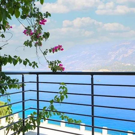 Appartamento Stella Sea View & Access To Sea